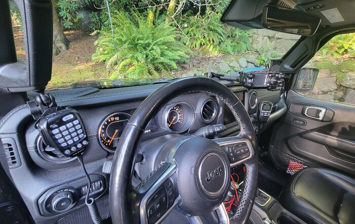 JL, JLU, Sahara, Rubicon, Jeep Wrangler, JT Gladiator Interior