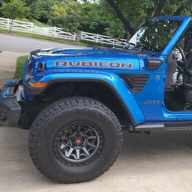 Rock Rails vs. Running Boards for JL Rubicon | Jeep Wrangler Forums (JL ...