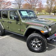 First real life look at Sarge Green JL [more photos added]
